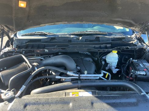 Used 2014 RAM 1500 Laramie w/ Convenience Group image 21