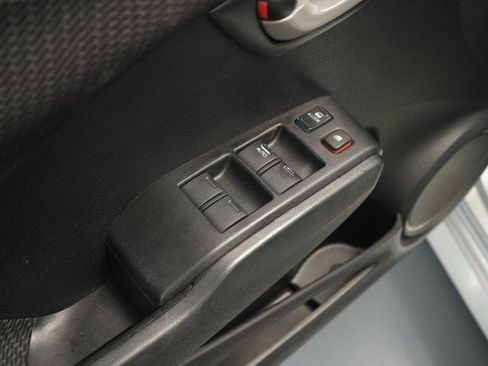 Used 2013 Honda Fit Sport image 23