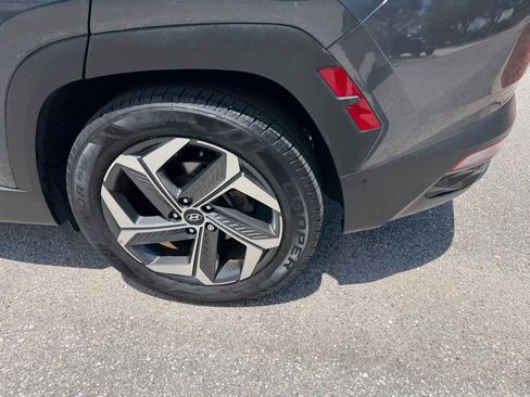 Used 2022 Hyundai Tucson Limited FWD image 5