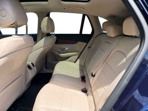 Used 2022 Mercedes-Benz GLC 300 4MATIC image 21