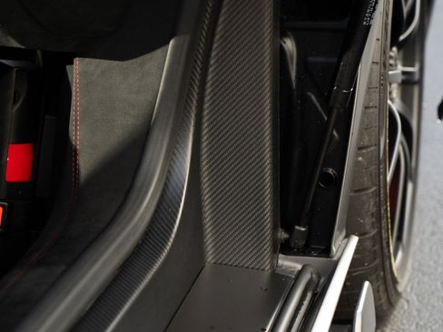 Used 2019 Lamborghini Aventador SVJ image 60