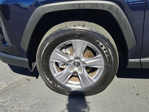 Used 2025 Toyota RAV4 XLE w/ Convenience Package image 21