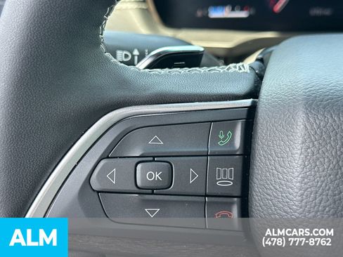 Used 2025 Jeep Grand Cherokee Limited AWD/4WD image 30