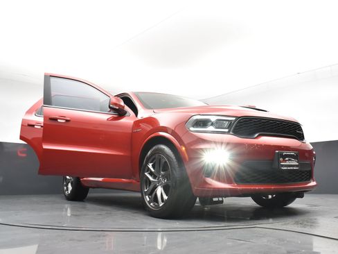 Used 2022 Dodge Durango R/T w/ Tow 'N Go Package AWD/4WD image 35