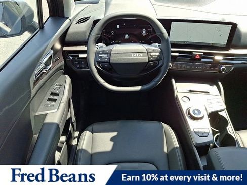 New 2026 Kia Sportage SX Prestige image 7