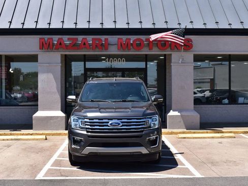 Used 2019 Ford Expedition Limited w/ Equipment Group 301A RWD image 5