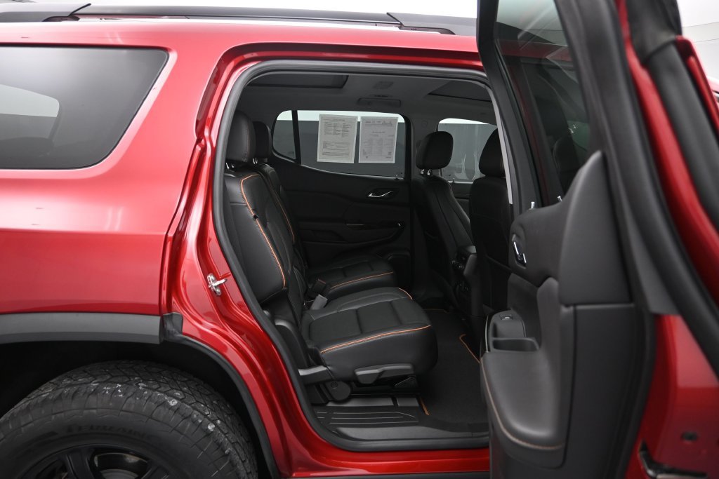 Used 2023 GMC Acadia AT4 w/ Preferred Package AWD/4WD image 29