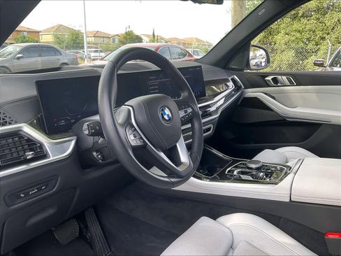 Used 2024 BMW X5 xDrive50e w/ Premium Package image 15
