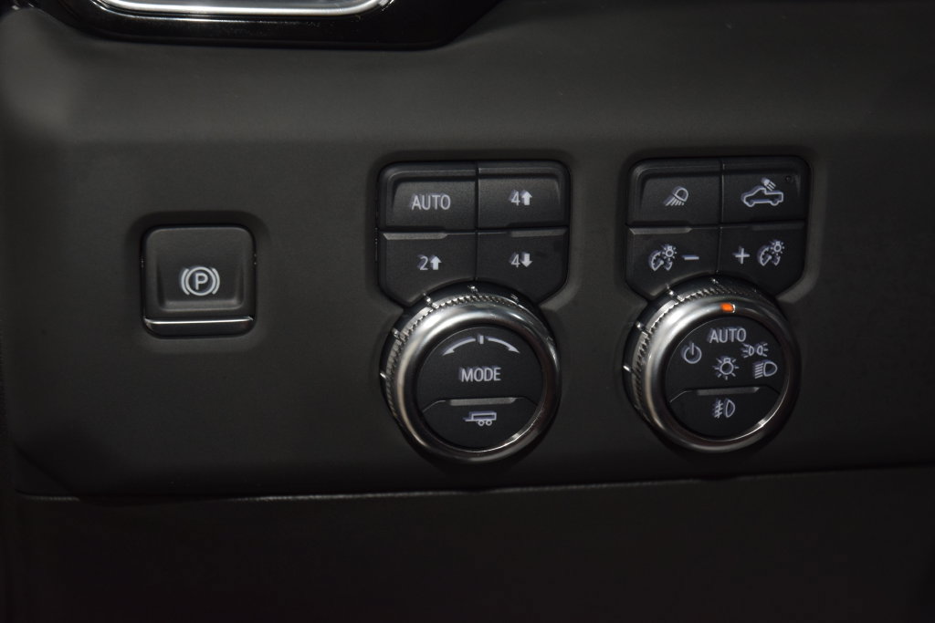 Used 2024 GMC Sierra 2500 Denali Ultimate AWD/4WD image 51