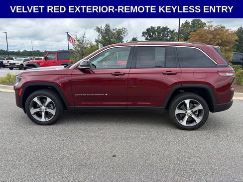 Used 2023 Jeep Grand Cherokee 4WD 4xe image 8