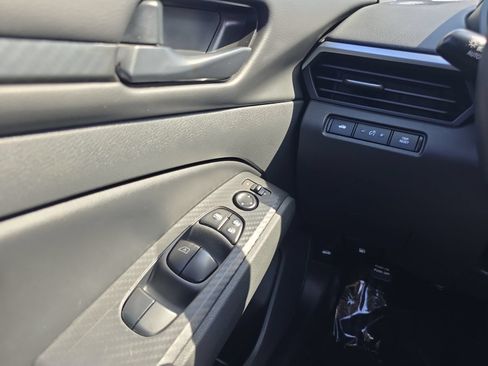 Used 2025 Nissan Altima 2.5 S FWD image 23