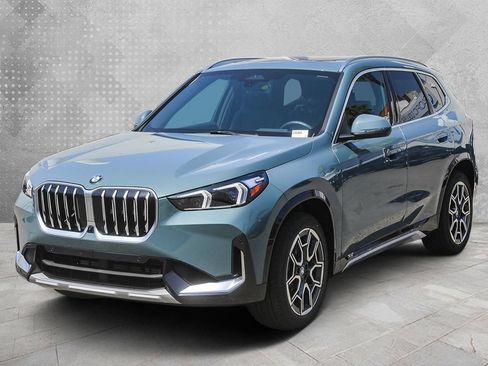 New 2026 BMW X1 xDrive28i w/ Technology Package AWD/4WD image 3