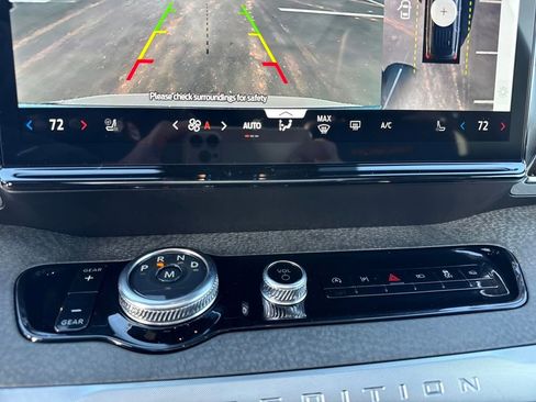 New 2026 Ford Expedition Tremor image 34