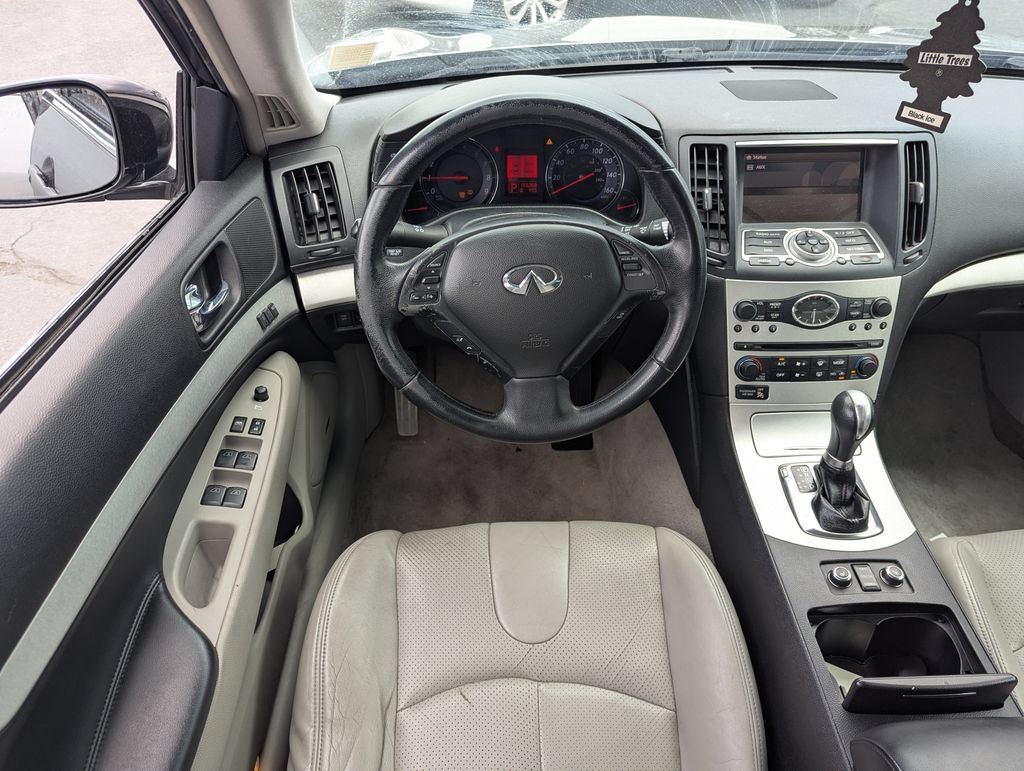 Used 2009 INFINITI G37 x Sedan w/ Premium Pkg AWD/4WD image 27