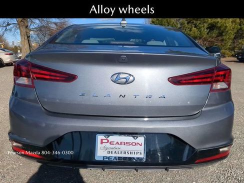 Used 2020 Hyundai Elantra SEL image 5