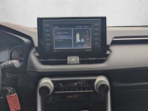 Used 2019 Toyota Corolla SE FWD image 11
