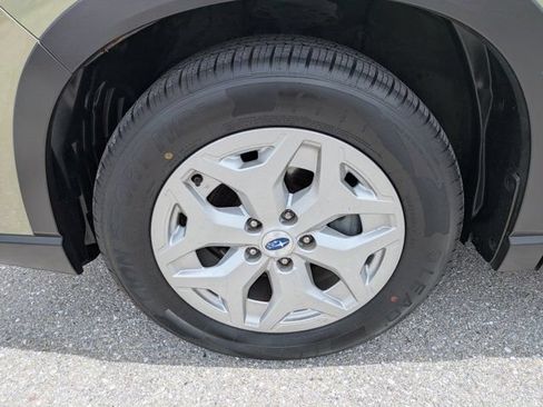 Used 2019 Subaru Forester w/ Popular Package #1 AWD/4WD image 11