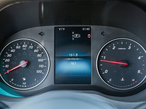 Used 2024 Mercedes-Benz Sprinter 4500 image 19