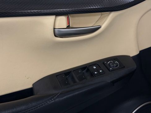 Used 2016 Lexus NX 200t FWD image 12