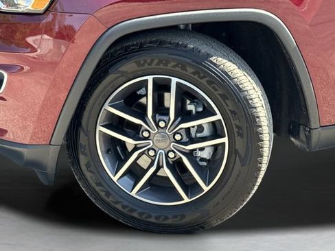 Used 2019 Jeep Grand Cherokee Limited RWD image 47