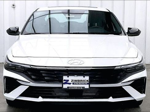 New 2026 Hyundai Elantra SEL Sport Premium image 3
