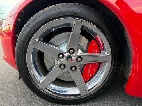 Used 2006 Chevrolet Corvette Convertible w/ Preferred Equipment Group image 35