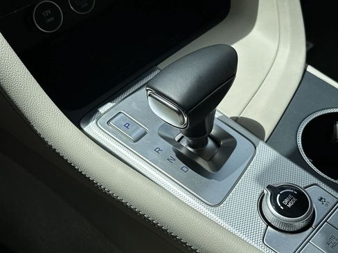 Used 2026 Genesis G70 2.5T Prestige RWD image 22