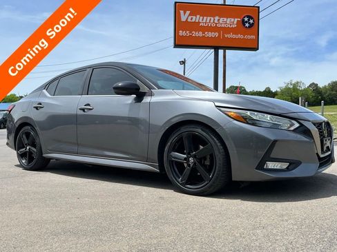Used 2022 Nissan Sentra SR w/ Electronics Package FWD image 1