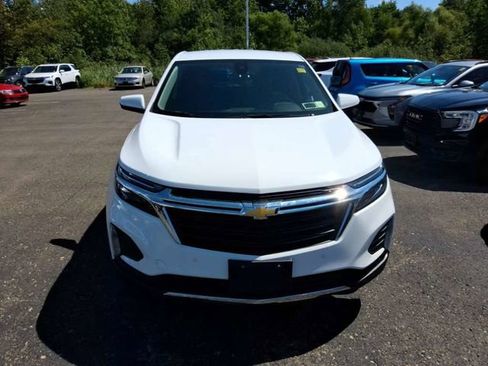 Used 2024 Chevrolet Equinox LT FWD image 4