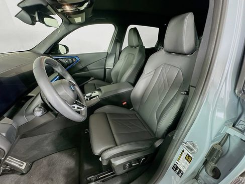 Used 2025 BMW X3 xDrive30i w/ Premium Package AWD/4WD image 28