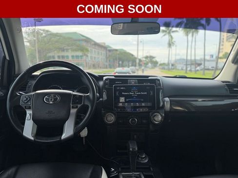 Used 2016 Toyota 4Runner SR5 image 23