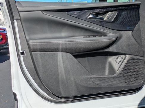 New 2026 Chevrolet Blazer EV LT image 12