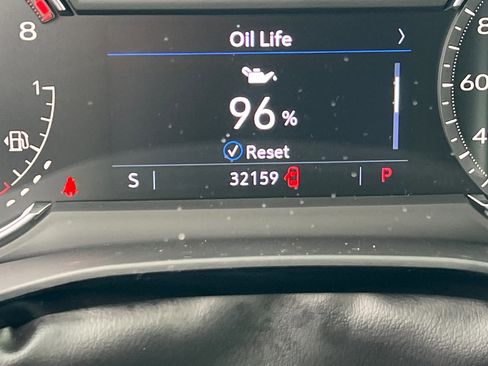 Used 2022 Cadillac XT5 Premium Luxury image 25