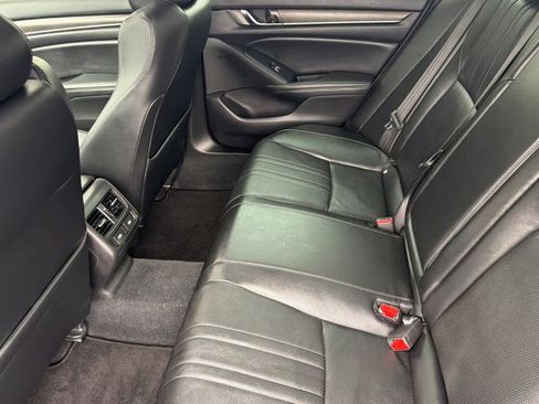 Certified 2021 Honda Accord EX-L image 4