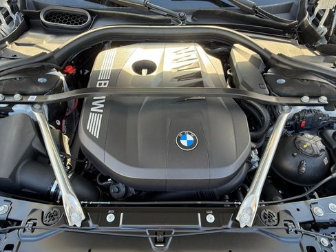 New 2026 BMW 740i xDrive AWD/4WD image 32