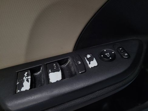 Used 2020 Honda Civic LX image 27