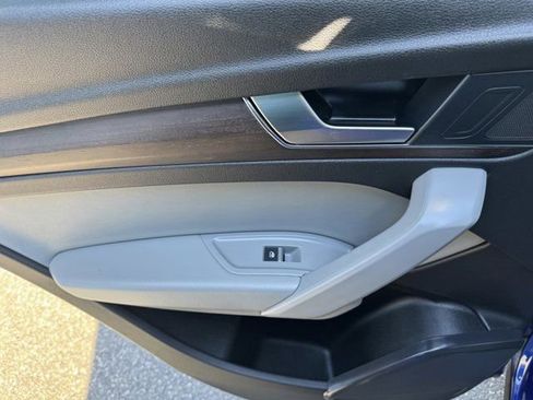 Used 2023 Audi Q5 2.0T Premium w/ Convenience Package image 35