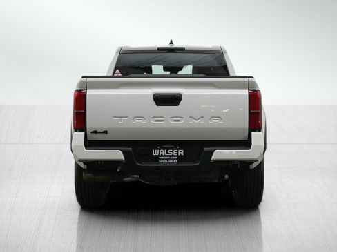 Used 2024 Toyota Tacoma TRD Off-Road AWD/4WD image 6
