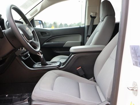 Used 2022 Chevrolet Colorado W/T w/ Custom Special Edition image 23