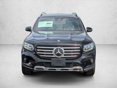 New 2026 Mercedes-Benz GLB 250 4MATIC image 6