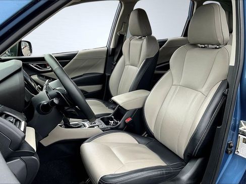 Used 2022 Subaru Forester Limited image 17