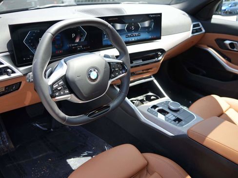 Used 2025 BMW 330i Sedan w/ Convenience Package RWD image 12