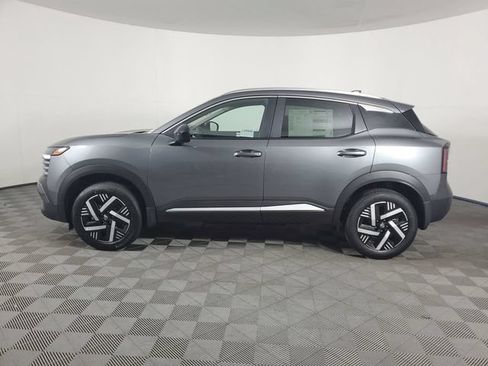 New 2026 Nissan Kicks SV FWD image 4