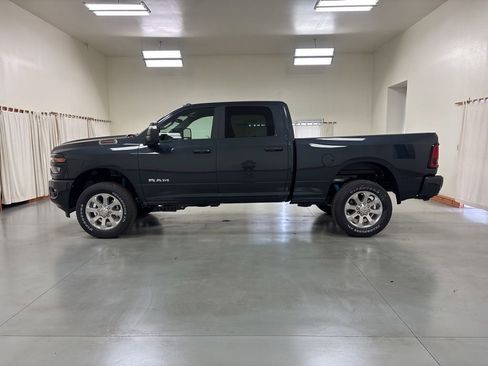 New 2026 RAM 2500 Big Horn AWD/4WD image 5