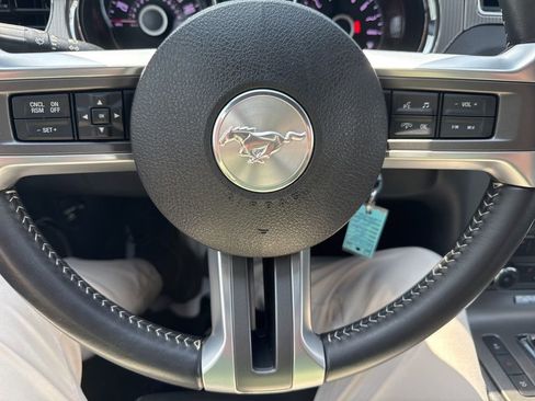 Used 2014 Ford Mustang GT Premium w/ Comfort Package RWD image 11