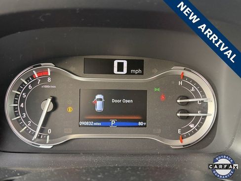 Used 2018 Honda Pilot Touring image 23