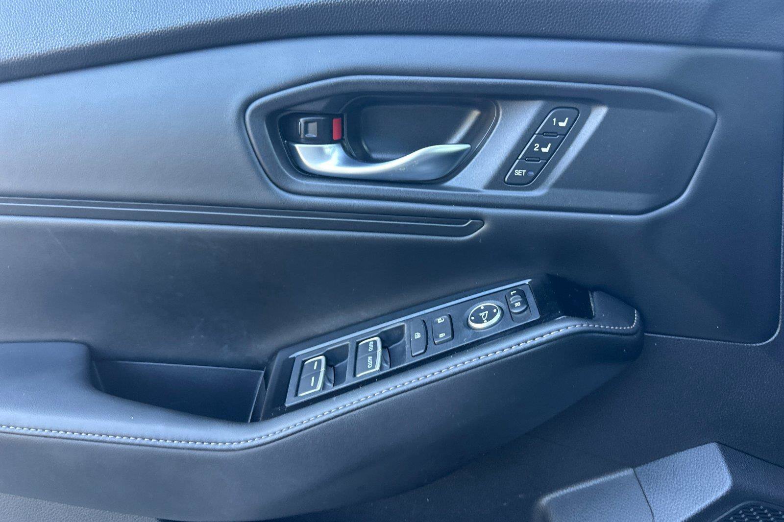 Used 2024 Honda Accord Touring image 10