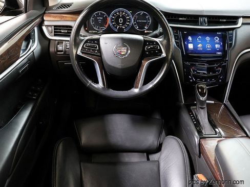 Used 2015 Cadillac XTS Premium image 24