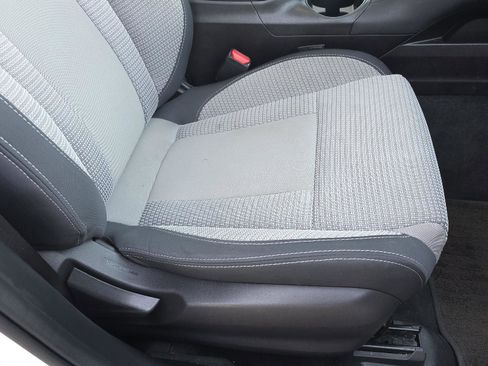 Used 2023 Subaru Outback Premium image 25