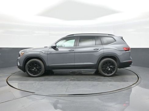 New 2026 Volkswagen Atlas SE image 4